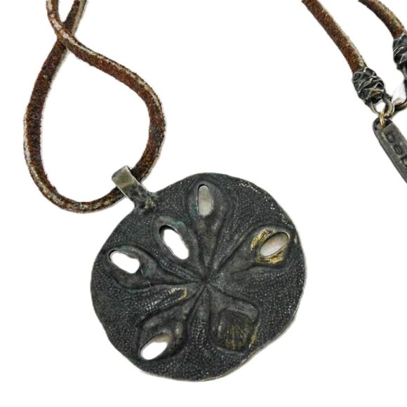 Vintage Y2K Bebe Sand Dollar Pendant Necklace - Picture 5 of 8